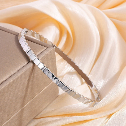 Serelina Vantini Bracelet | White Gold